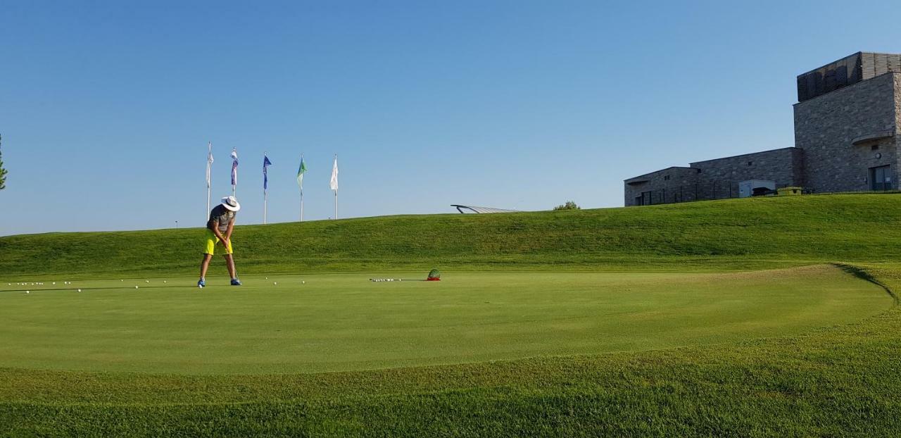 Apartment Golf เซร์เวนีเวอร์ ภายนอก รูปภาพ